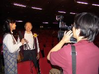 music_011.JPG (54592 bytes)