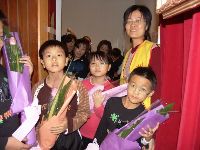 music_022.JPG (63584 bytes)