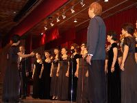 music_030.JPG (56317 bytes)