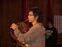 music_034.JPG (37123 bytes)