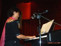 music_066.JPG (71078 bytes)