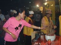 1127_012.JPG (99383 bytes)