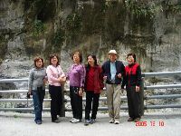 Hualien_009.JPG (142046 bytes)