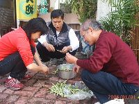 0101_002.JPG (153050 bytes)