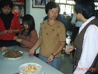 0101_017.JPG (104448 bytes)