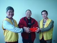 0109_024.JPG (44369 bytes)