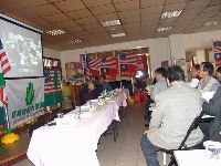 0211_0027.JPG (66923 bytes)