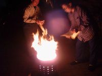 0212_004.JPG (31492 bytes)