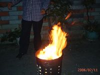 0212_023.JPG (74345 bytes)