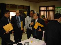 0324_054.JPG (48857 bytes)