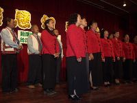 0325_021.JPG (90179 bytes)