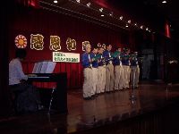 0325_033.JPG (82263 bytes)