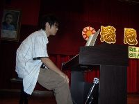 0325_044.JPG (77097 bytes)