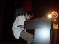 0325_048.JPG (65071 bytes)