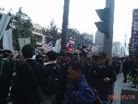 0329_005.JPG (103050 bytes)