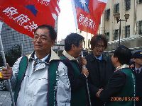 0329_037.JPG (126142 bytes)