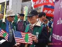 0329_038.JPG (145557 bytes)