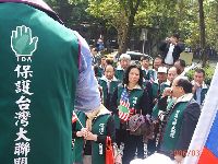 0329_058.JPG (148015 bytes)