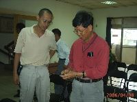 0408_009.JPG (90192 bytes)