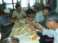 0413_016.JPG (129553 bytes)