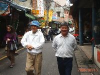 0413_020.JPG (124087 bytes)