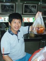 0413_030.JPG (63840 bytes)