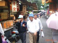 0413_033.JPG (112142 bytes)