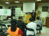 P0415_001.JPG (107045 bytes)