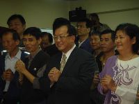 0416_031.JPG (42013 bytes)