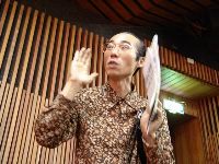 0422_009.JPG (76760 bytes)