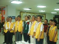 0422_031.JPG (107982 bytes)