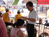 0423_007.JPG (81205 bytes)