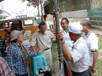 0423_013.JPG (82566 bytes)