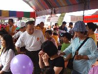 0423_032.JPG (126078 bytes)