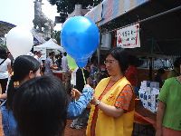 0423_035.JPG (121627 bytes)