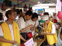 0514_031.JPG (77732 bytes)