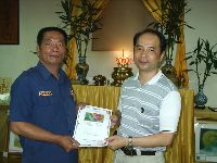 0520_012.JPG (110760 bytes)