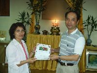 0520_014.JPG (110377 bytes)