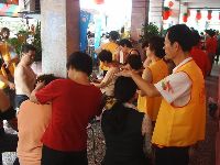 0527_004.JPG (113814 bytes)