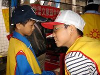 0528_007.JPG (65474 bytes)