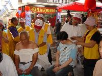 0528_012.JPG (76523 bytes)