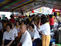 0528_019.JPG (78357 bytes)