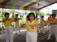 0528_060.JPG (126248 bytes)