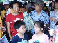 0528_063.JPG (135898 bytes)