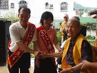 0528_075.JPG (133500 bytes)