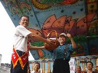 0528_079.JPG (125763 bytes)