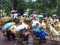 0611_027.JPG (174826 bytes)