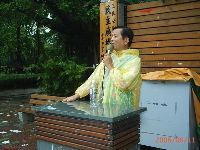 0611_039.JPG (124846 bytes)