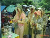 0611_040.JPG (154559 bytes)