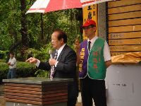 0611_064.JPG (74554 bytes)